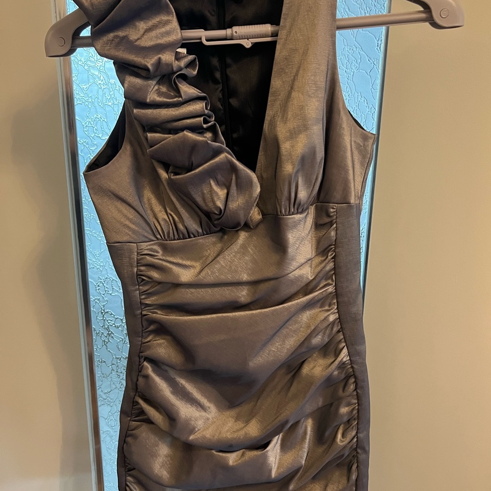 Tafta pewter metallic dress for prom